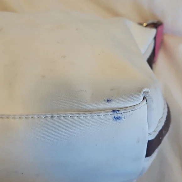 White and Pink Vintage Mini Coach Bag - Picture 8 of 11